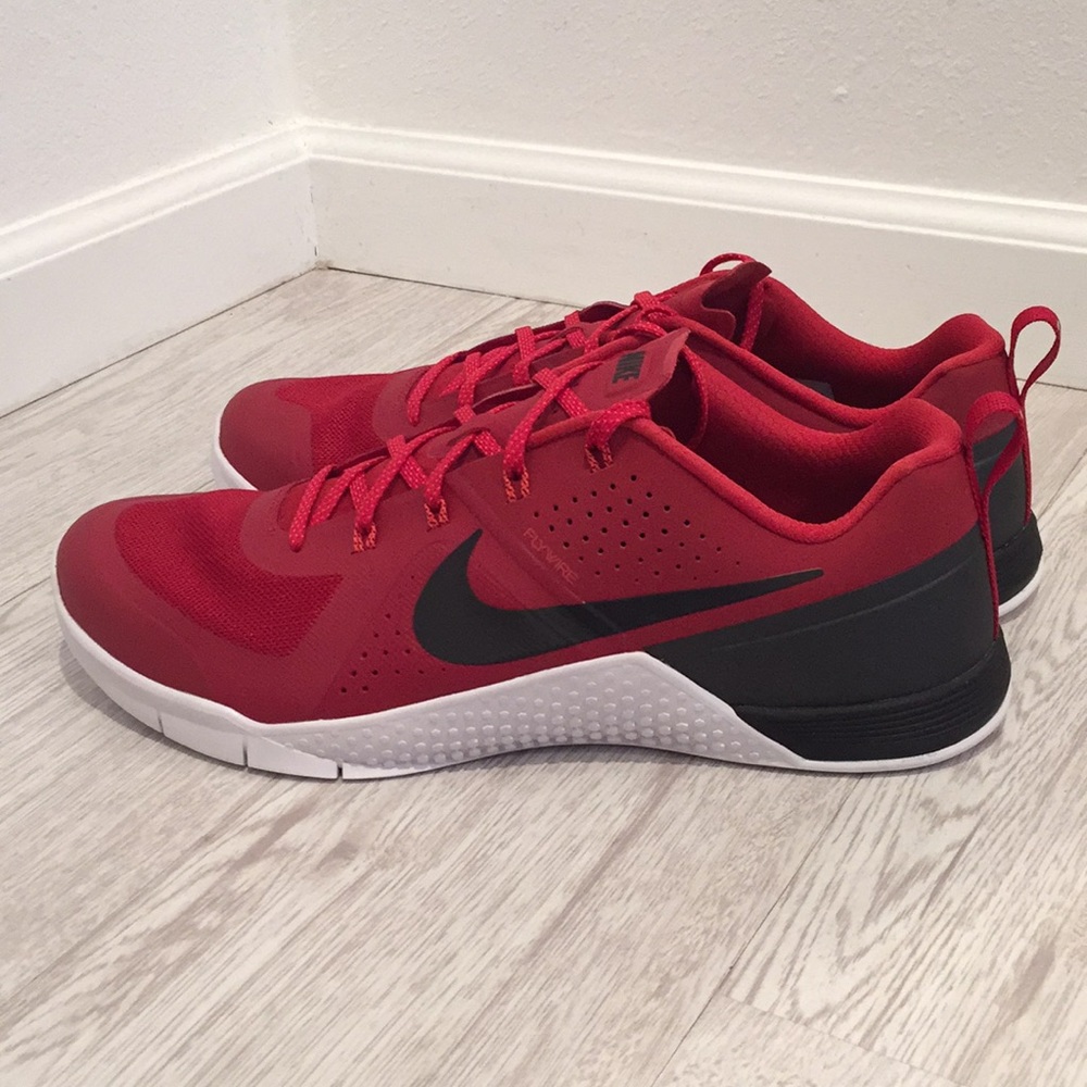 Nike Metcon 1 NWT Size 14